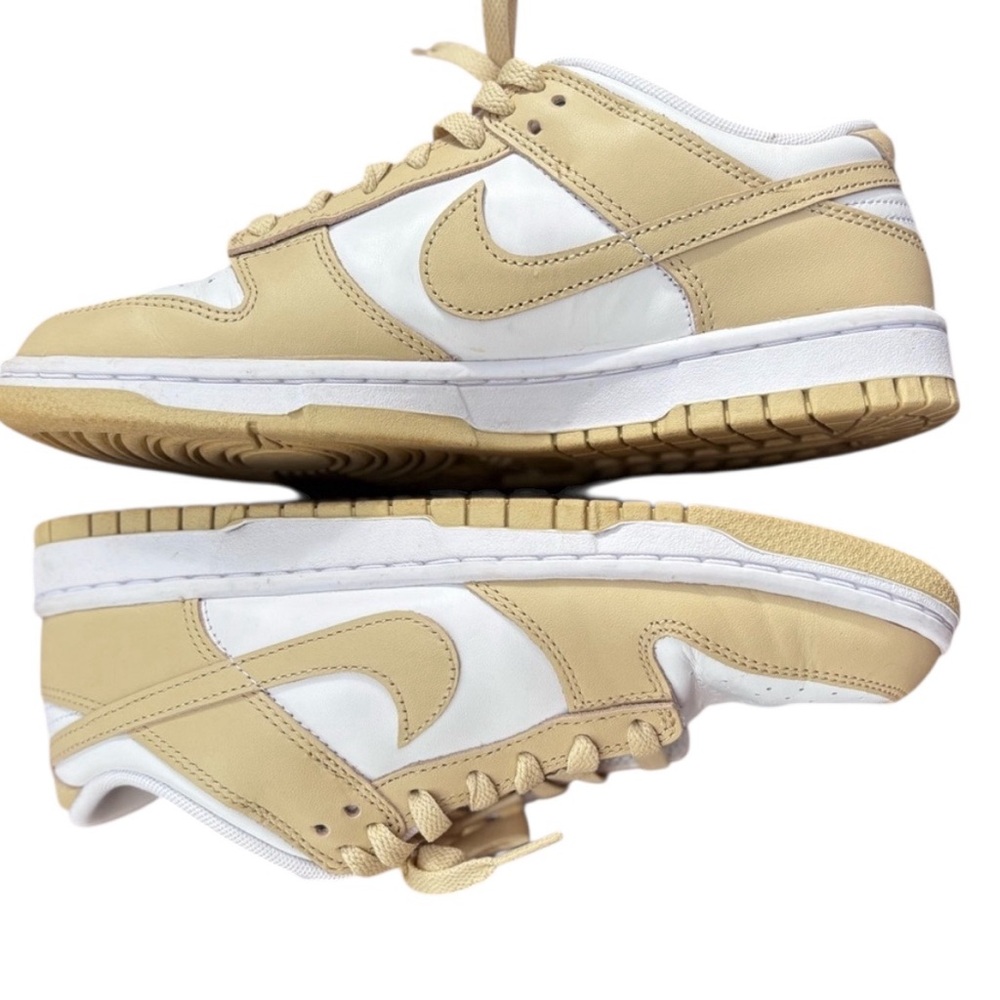 Nike Tan and White Sneakers Classic‎ Dunk Design - Picture 2 of 2